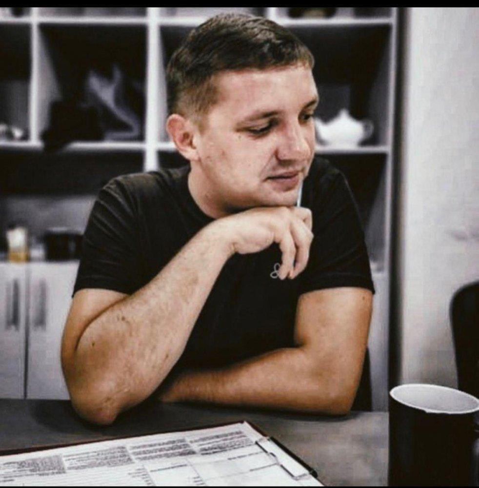 племянников максим